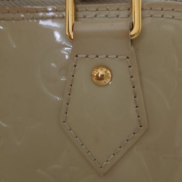 Louis Vuitton Vernis Alma Pm Monogram Doctor Bag - Picture 10 of 17